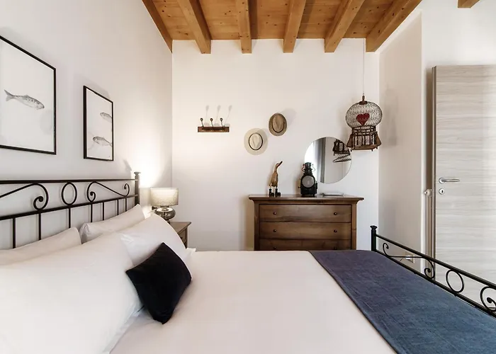 Casa Luna By Quokka 360 - Cathedral And View * Como